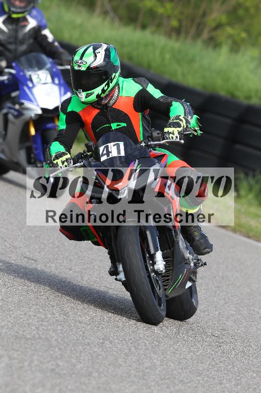 Archiv-2025/10 23.04.2025 Cornu Master School ADR/gruen-vert/41